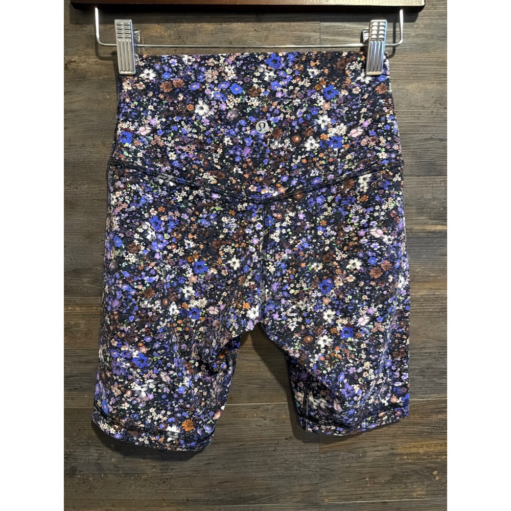 Lululemon Align High-Rise Short 6 Floral Multi Purple Blue Bike Shorts Size 4